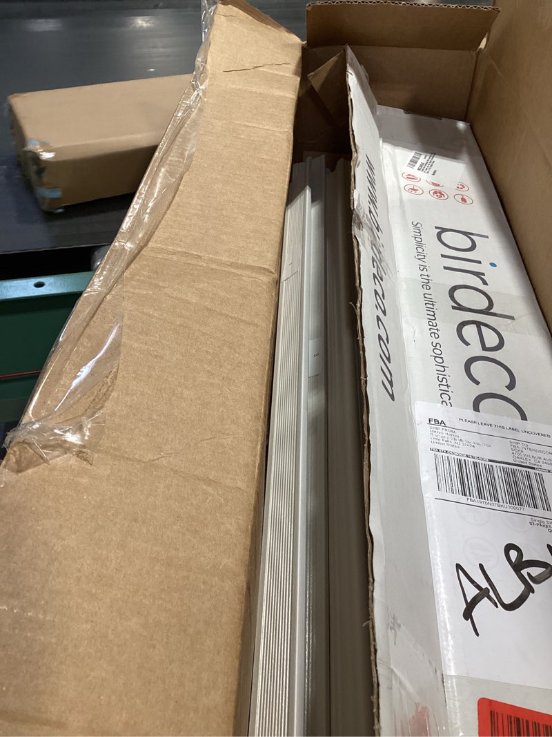 Condition photo showing Good Condition for easy installation wall molding kit for diy lovers, pre-cut, ready to assemble with glue | 2 top 2 bottom frame