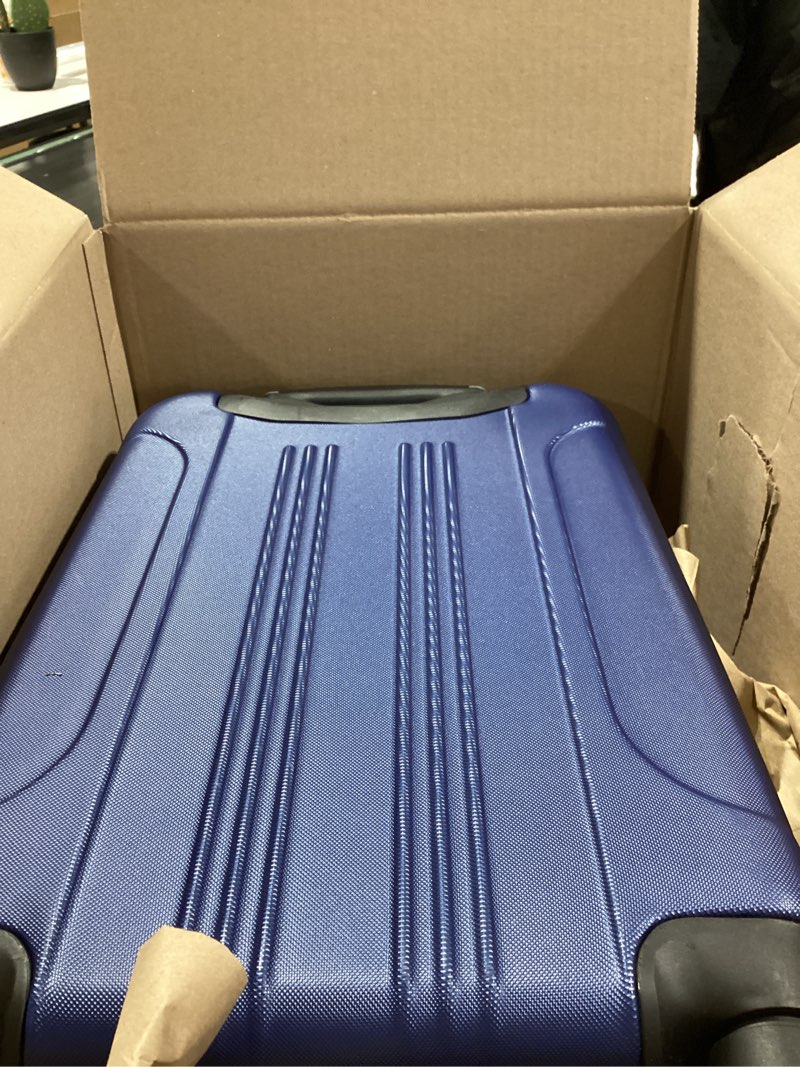Condition photo showing Good Condition for travelers club cosmo luggage, navy blue - 20 inch, 20-inch 1-piece (20-inch) navy blue
