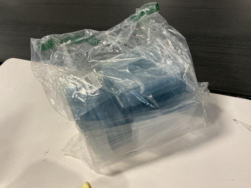 Condition photo showing Good Condition for 3x4 Inch Name Badge Holders - Fushing Clear Plastic Horizontal Name Tag Badge ID Card Holders for 3 x 4 Inch Name Badge Inserts or Name Tag Inserts (250)