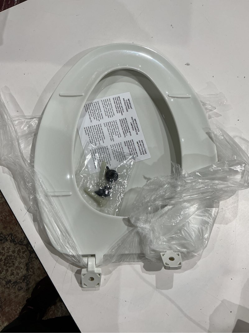Condition photo showing Good Condition for bemis 170 000 toilet seat, elongated, plastic, white