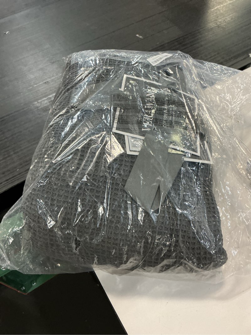 Condition photo showing Good Condition for vera wang - queen blanket, luxury cotton bedding, plush & heavyweight home decor (waffleweave charcoal grey, queen)
