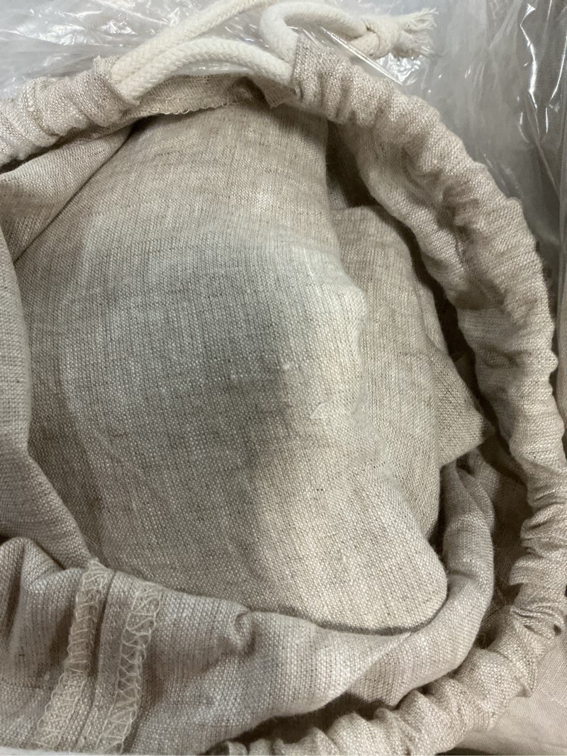 Condition photo showing New/Like New for european linen fitted sheet set king