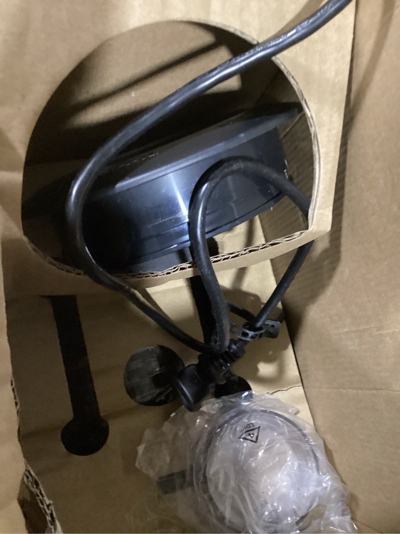 Condition photo showing Good Condition for cuisinart spb-7ch smartpower 40-ounce 7-speed electronic bar blender, chrome