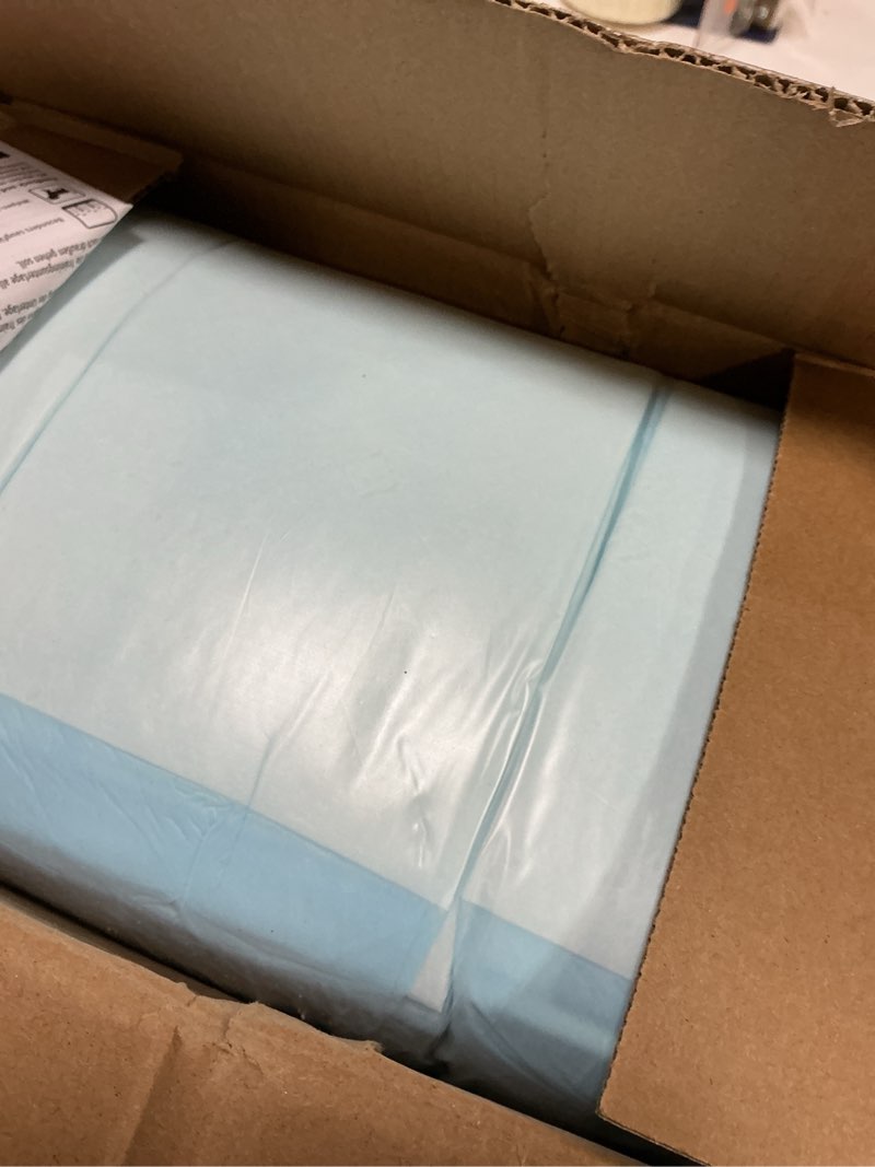 Condition photo showing New/Like New for Amazon Basics Dog and Puppy Pee Pads, 5-Layer Leak-Proof Super Absorbent, Quick-Dry Surface, Potty Training, Regular (22x22"), 150 Count, Blue & White