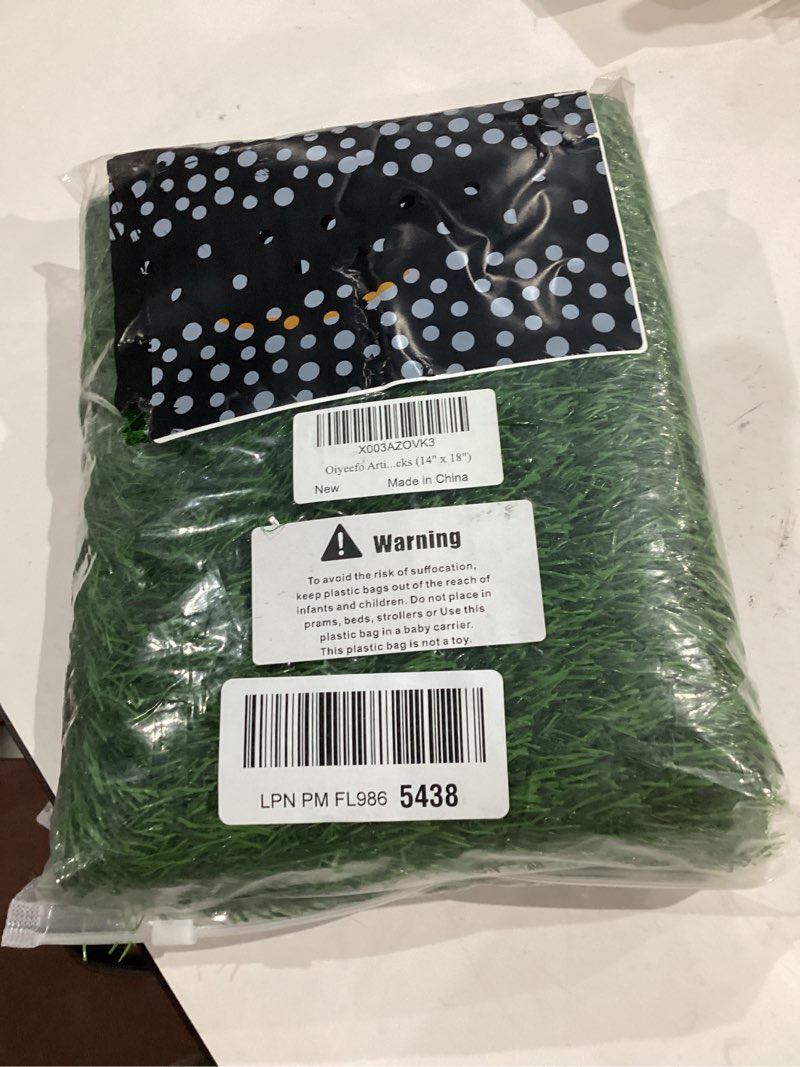 Condition photo showing Good Condition for artificial pee grass pad for dogs, fake grass replacement pads for dog potty tray training pet turf, indoor and outdoor mat- 2 packs (14" x 18")
