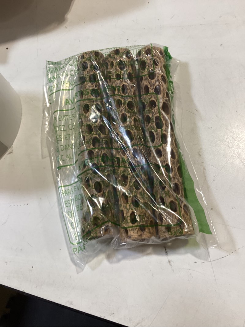 Condition photo showing Good Condition for 6“ resin cholla wood aquarium décor wood- realistic shrimp hideout & climbing toy (6" l×1”dia, 3pcs) 6"l×1”dia, 3pcs