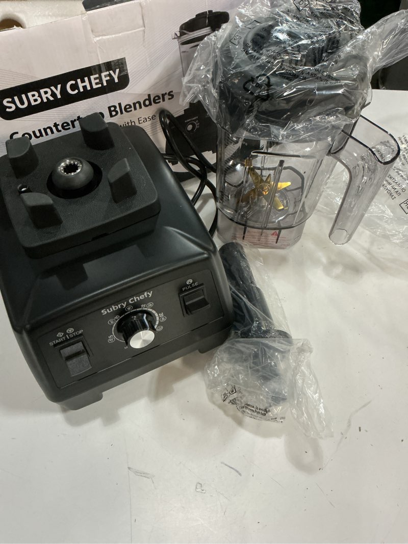 Condition photo showing Good Condition for Countertop Blender Pro 2000W, Professional High-Speed Blender with Powerful Brushless Motor, 25-Speed, 68oz, Heavy Duty Kitchen Blender for Smoothies, Ice Crushing & Food Prep, Black