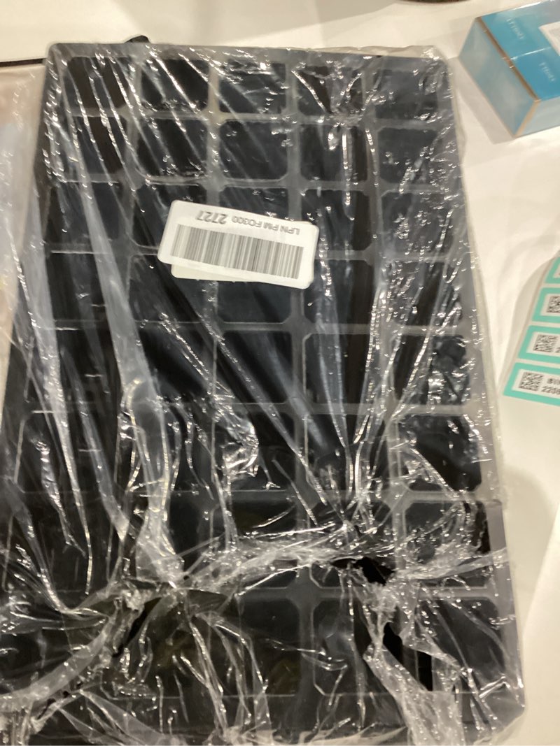 Condition photo showing Good Condition for Gardzen 5-Set Seed Starter Tray Kits, Durable Plant Germination Trays with Humidity Vented Domes and Bases, Ideal for Seed Starting, Indoor Gardening, and Greenhouse (Total 200 Cells) 40-Cell 5-Pack