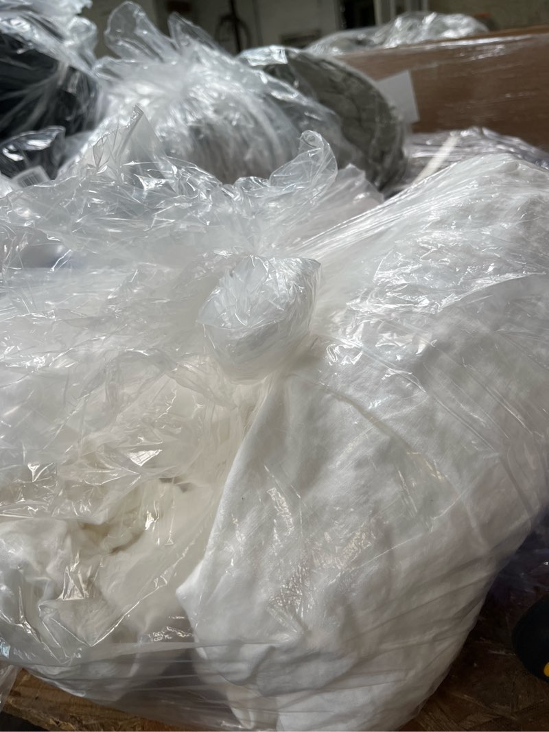 Condition photo showing Good Condition for european linen sheet set, full, white