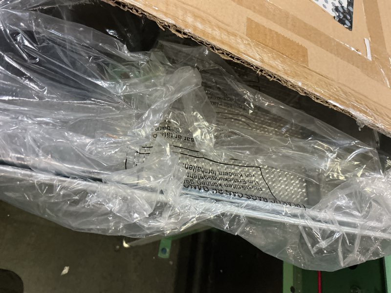 Condition photo showing New/Like New for remiawy soil sifter for gardening, 2 pack rock sifter for compost dirt sand, metal garden sieve sifting pan tray, 1/4” mesh soil screen set of 2-17.5” x 11.5” and 12” x 10” (large and standard) 2 17.5”x11.5”x3" & 12”x10”x2.5"