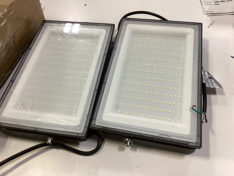 Condition photo showing Good Condition for Onforu 150W LED Flood Light Outdoor, 12000LM Super Bright Security Light, IP66 Waterproof Outdoor Floodlight, 2 Pack 6000K Daylight White LED Exterior Light for Basketball Court, Stadium, Playground