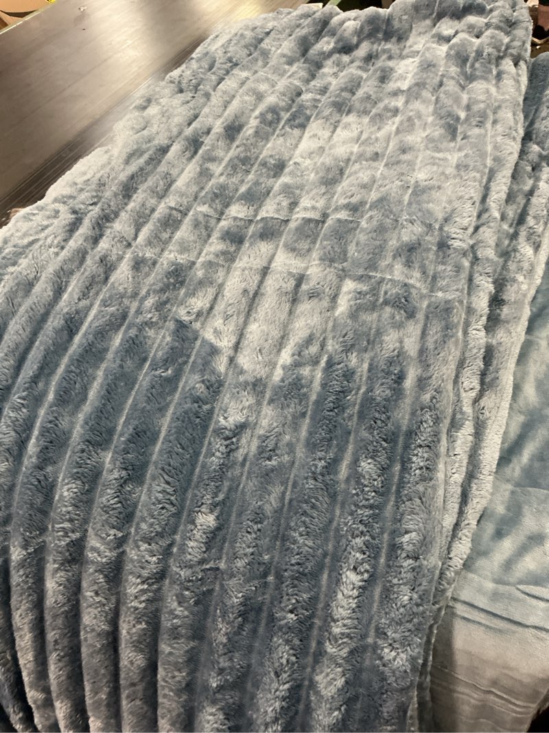 Condition photo showing As Is for Similar 3 pcs  BEDELITE Fleece Throw Blanket for Couch - 300GSM Soft & Warm Fluffy Light Blue Blanket, Decorative and Giftable Striped Blankets for Women, Men, 50\\\"x60\\\" Light Blue Throw(50\\\"x60\\\")