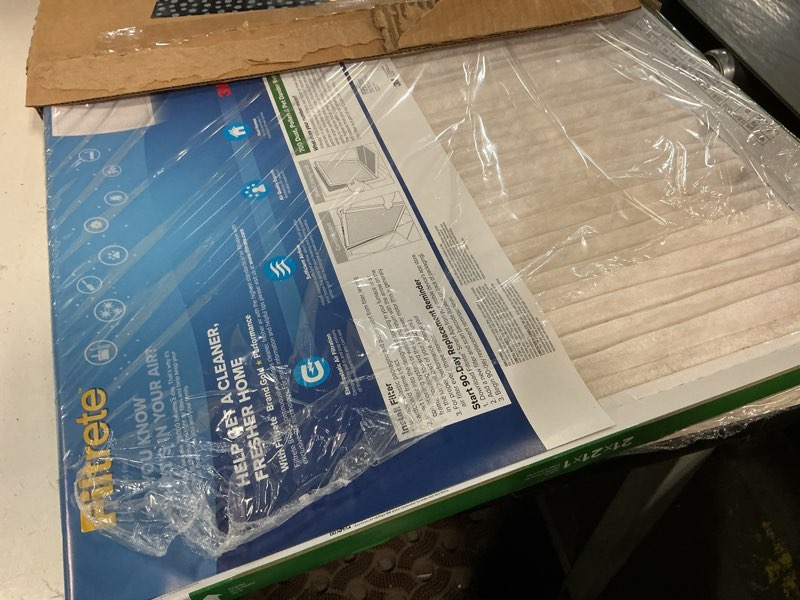 Condition photo showing As Is for filtrete 21x21x1 ac furnace air filter, mpr 700, merv 8, tough on pollen, easy on airflow, 3-month pleated 1-inch electrostatic air cleaning filter, 2-pack (actual size 20.81 x 20.81 x 0.81 in)