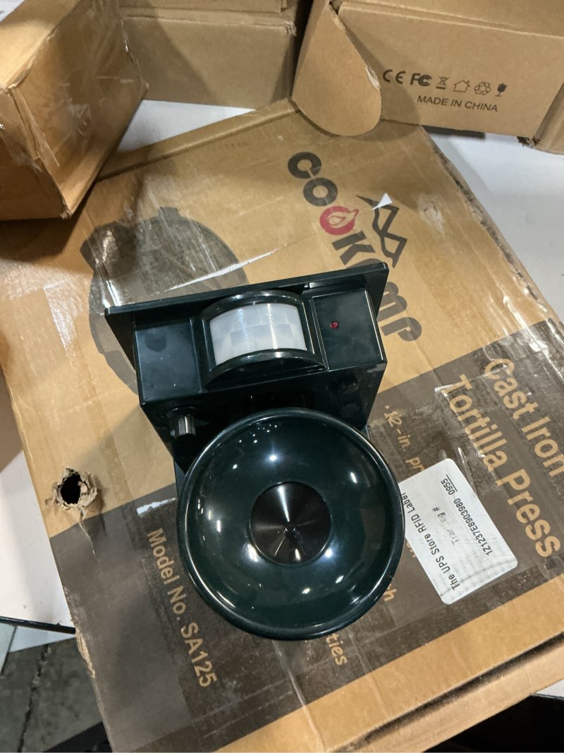 Condition photo showing New/Like New for 2026 new solar ultrasonic bird repeller outdoor, woodpecker deterrent for house, pigeon bird deterrents for outside birds repellent, birds scare devices for balconies yard garden farm orchard 1