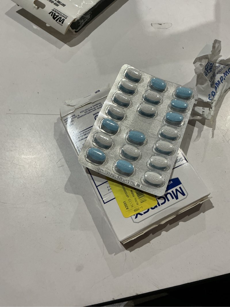 Condition photo showing New/Like New for chest congestion, mucinex expectorant 12 hour extended release tablets, 20 ct