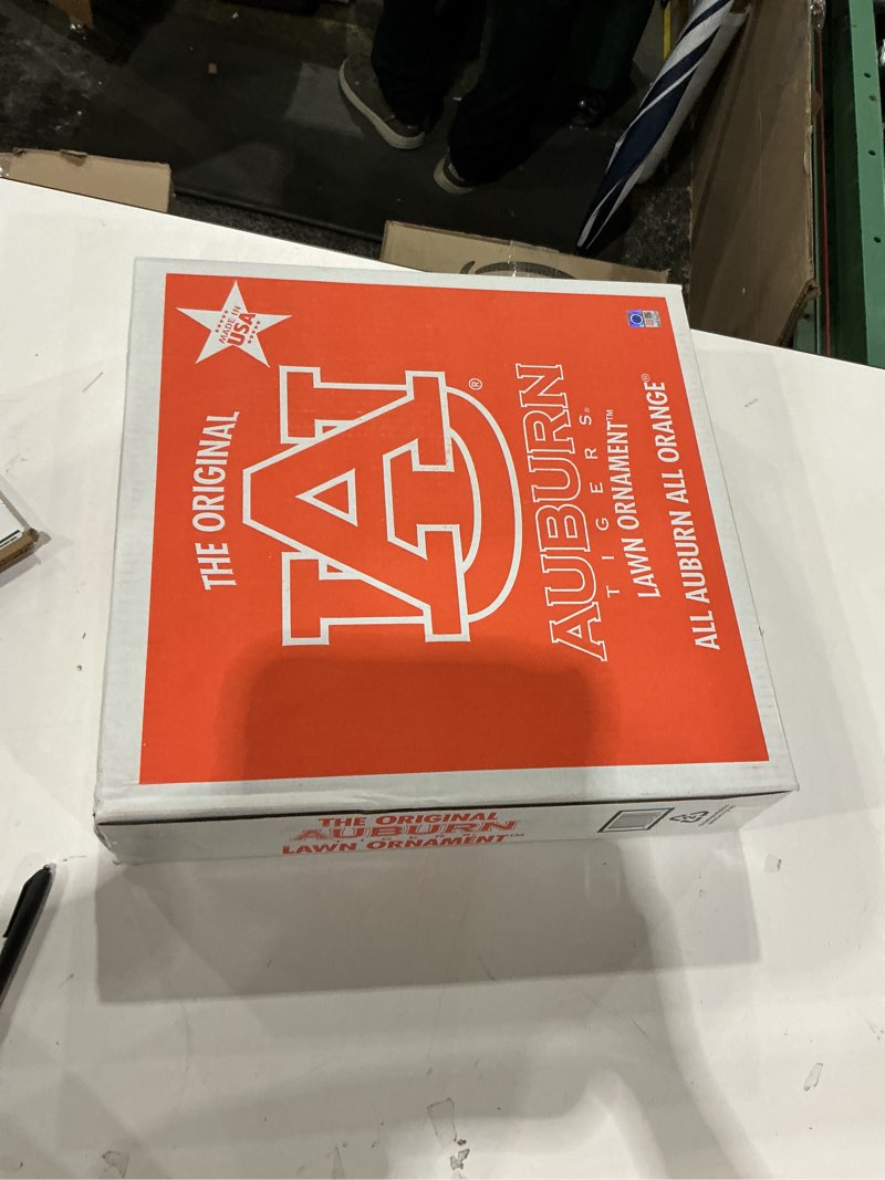 Fanlawnaments The Original Auburn Lawn Ornament (Amazon)