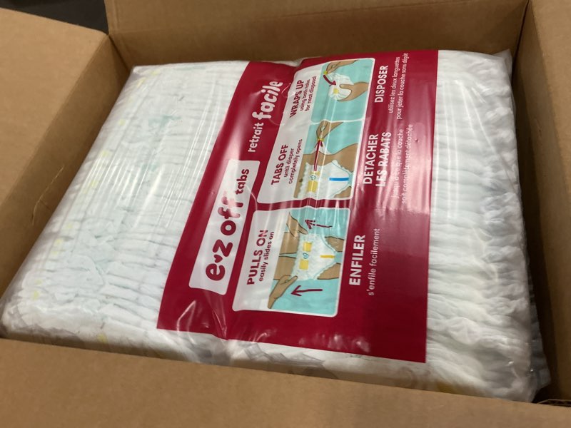 Condition photo showing New/Like New for pampers diapers - swaddlers 360° - size 3, 156 count, up to 100% leakproof comfy dry fit, designed for easy changes, pull on baby diaper (packaging may vary) size 3 156