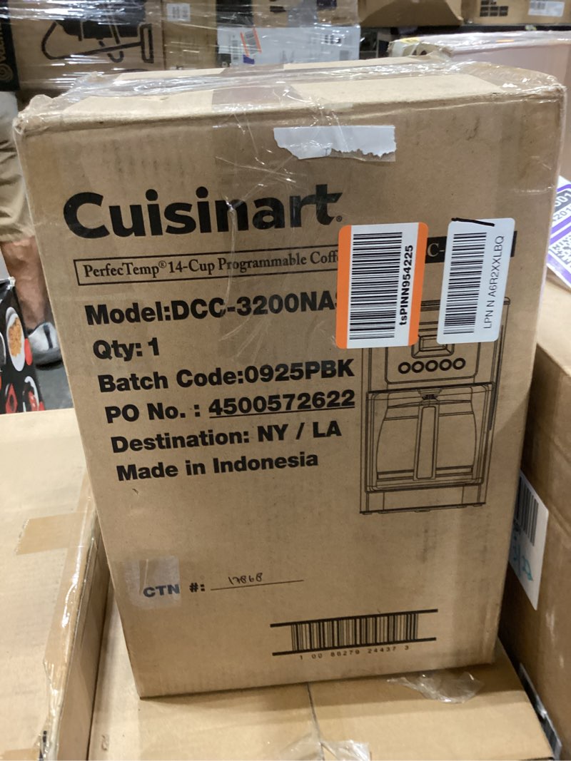 Condition photo showing Good Condition for cuisinart coffee maker