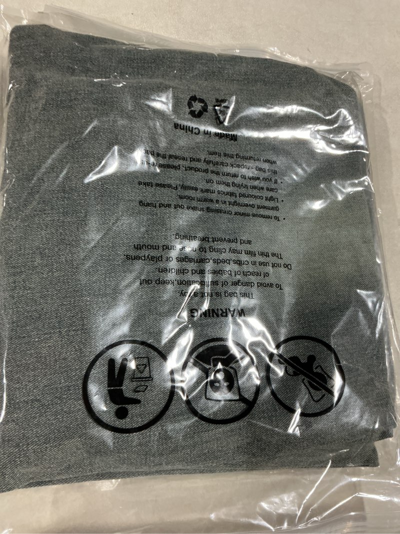 Condition photo showing New/Like New for EMMIOL Baggy Jeans Men Wide Leg,Y2k Hip Hop Skater Denim Cargo Pants Casual Loose Fit,Relaxed Long Trousers Green-b Large