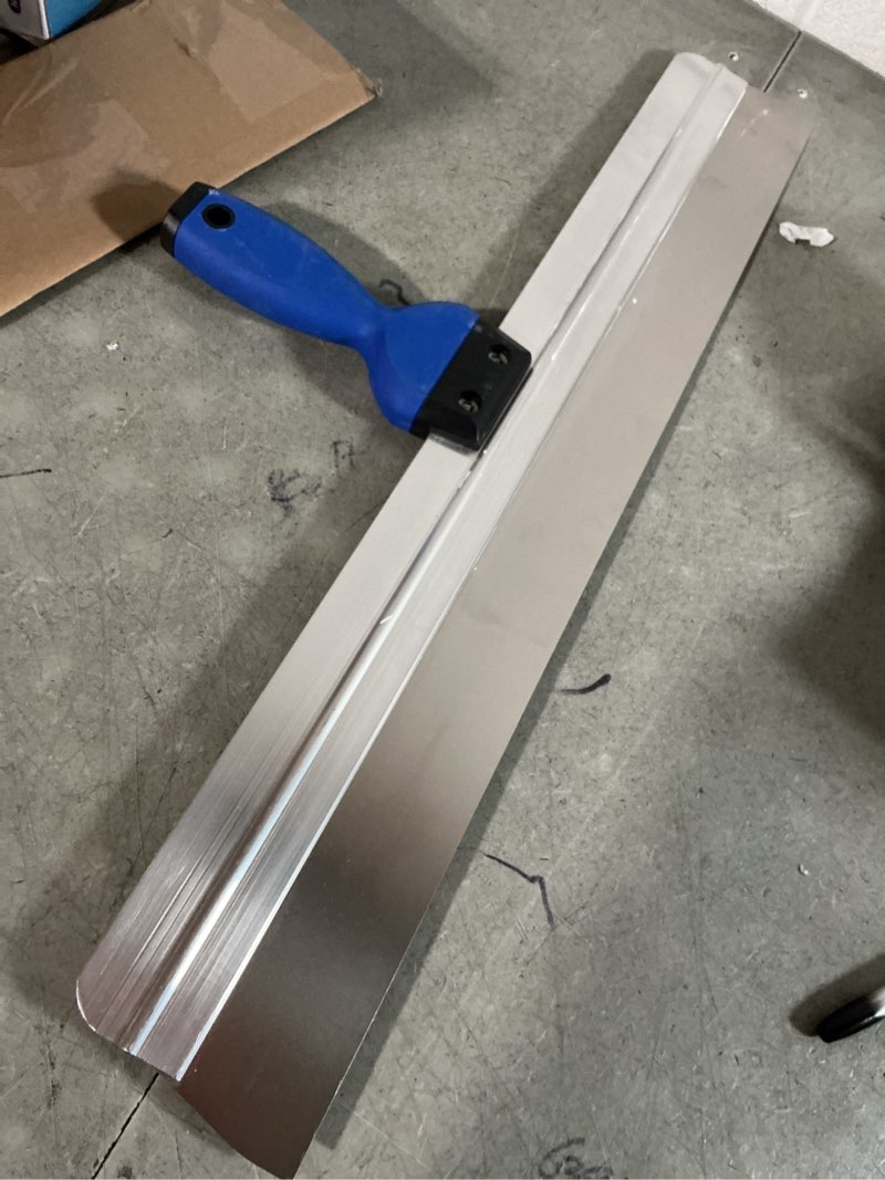 Condition photo showing Good Condition for hogard 24" pro taping knife | premium stainless steel blade with a soft grip | best drywall taping tool