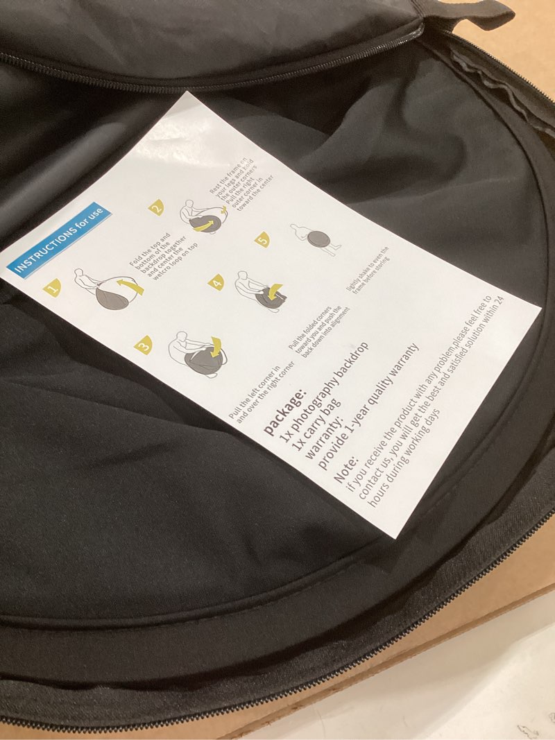 Condition photo showing Good Condition for 4.92x3.28 ft (1.5mx1m) 2 in 1 polyester muslin black white collapsible reflector backgrounds portable collapsible reversible photography backdrop with carrying bag black/white