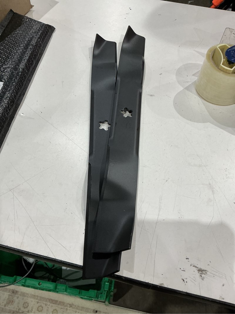 Condition photo showing Good Condition for 134149 mower blade for 42'' deck, compatible with c raftsman lt1000 lt2000 yt3000 yt4000 ys4500, h usqvarna lt125 lth130 yth1842 yth20f42t, p oulan, a yp, replace 422719, 424752, 138971, 2-pack 134149 mulching x 2
