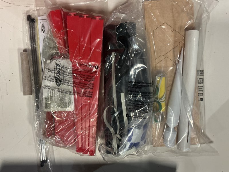 Condition photo showing Good Condition for estes 1469 tandem x rocket-building kit, beginner flying-rocket model kit for ages 10+, includes launch pad and controller