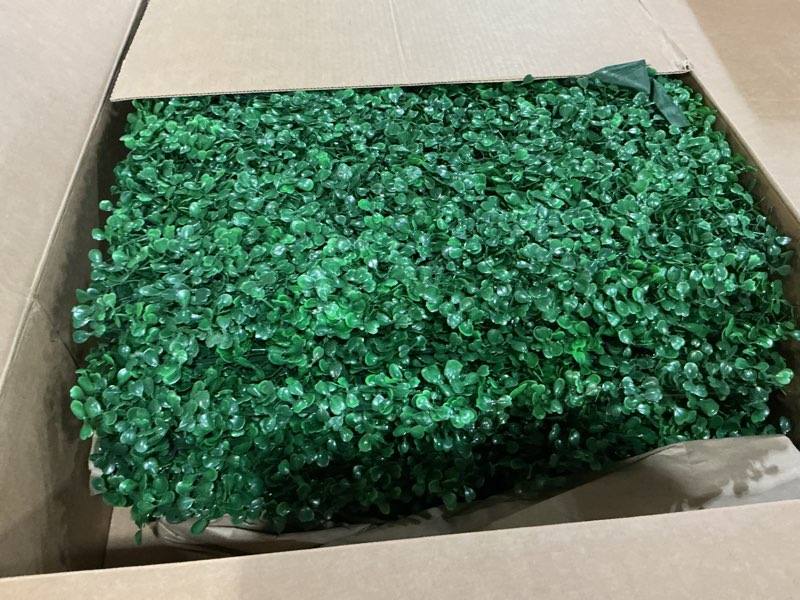 Condition photo showing Good Condition for luyue 12pcs 20”×20” boxwood panels, artificial grass wall panels fake greenery backdrop wall grass backdrop artificial plant walls for outdoor indoor garden fence backyard 1 20"×20" - 12pcs