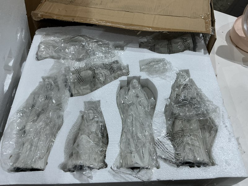 Condition photo showing Good Condition for incomplete  burton+burton porcelain miniature nativity figurine 10 piece, white