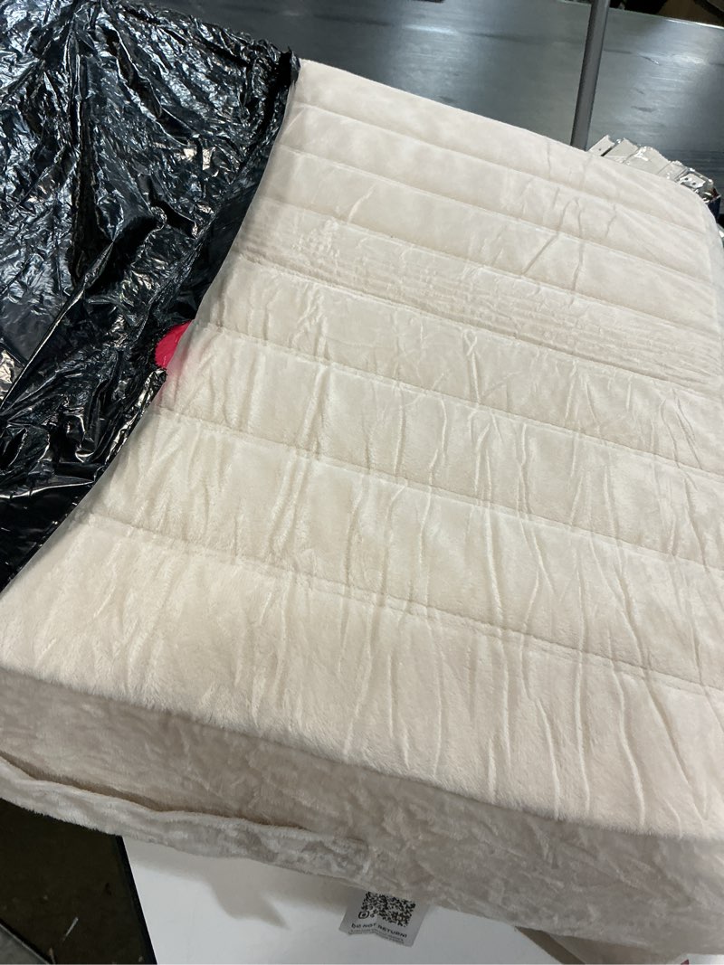 Condition photo showing Good Condition for codi thick replacement couch cushions, upholstery foam with washable covers for sofa cushion chair meditation - 24 × 24 × 5 inch, high density foam, ivory