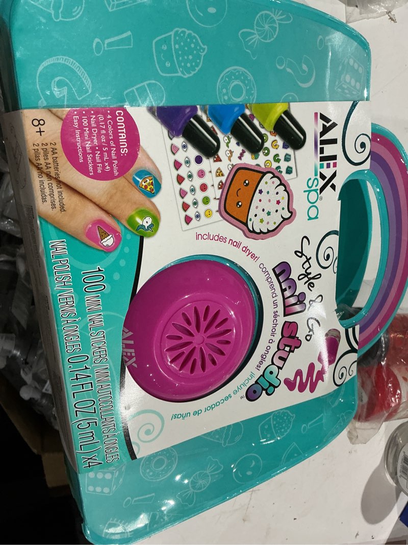 Condition photo showing Good Condition for alex spa style & go nail studio christmas gift girls toy