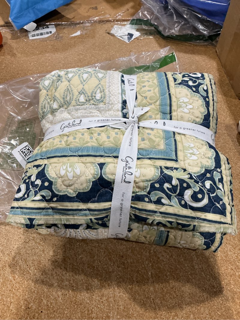 Condition photo showing New/Like New for greenland home thalia velvet-embellished quilted cotton throw blanket, 50 w x 60 l inches, blue throw blue