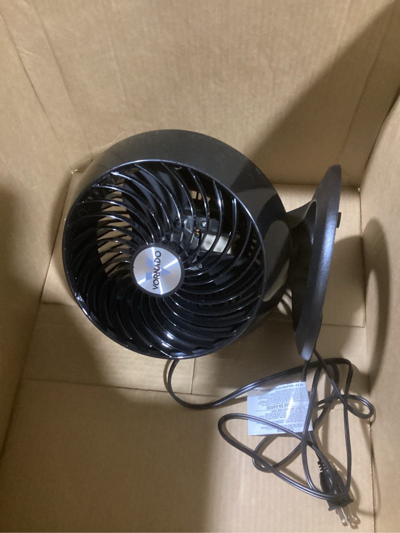 Condition photo showing Good Condition for Vornado 460 Whole Room Air Circulator, Small Fan with 3 Speed Settings, Powerful Cooling Fan, Adjustable Tilt, Easy to Clean, Quiet for Home, Office, Bedroom, Black Black 460 - Small