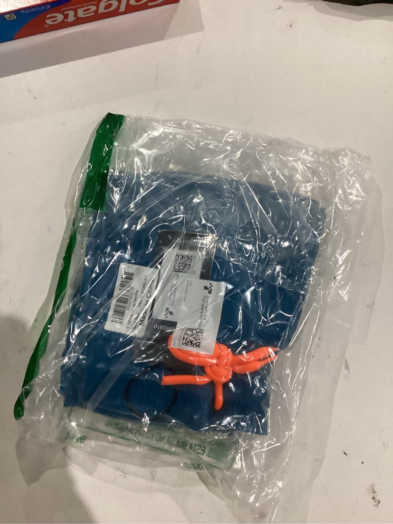 Condition photo showing New/Like New for silkworld men's swim trunks quick dry beach shorts with pockets x-large peacock blue