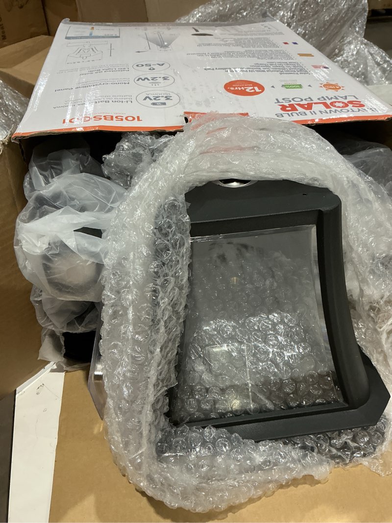 Condition photo showing Good Condition for gama sonic baytown ii bulb solar lamp post light kit 77in tall, outdoor single black resin and clear beveled lens post lamp, light pole, ez anchor in-ground auger and warm white light 2700k (105bsg01)