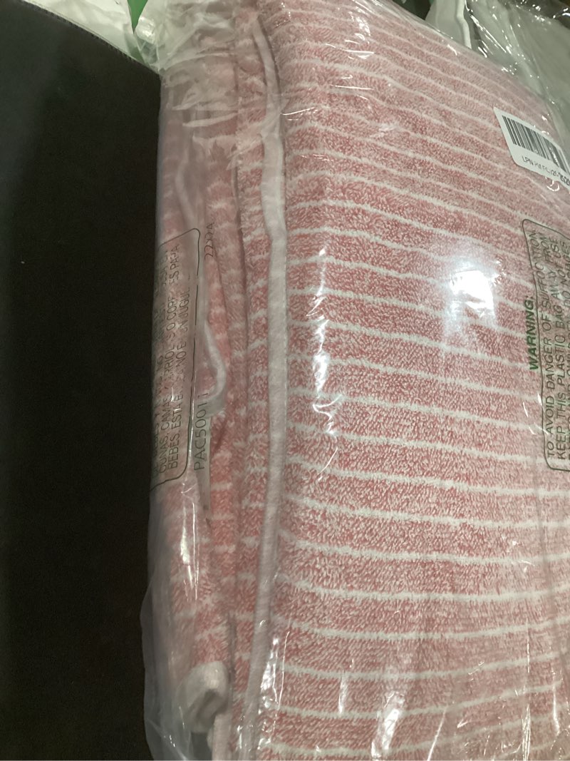 Condition photo showing As Is for (incomplete) redkiss ultra soft bath towels set of 6 large 35\\\"x70\\\" | 100% microfiber, highly absorbent & quick dry | pink towels for bathroom, spa, gym | 2 bath, 2 hand, 2 washcloths