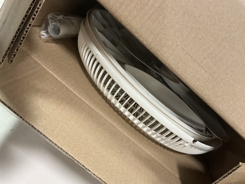 Condition photo showing Good Condition for Lasko 2520 Oscillating Stand Fan,White 16 Inch