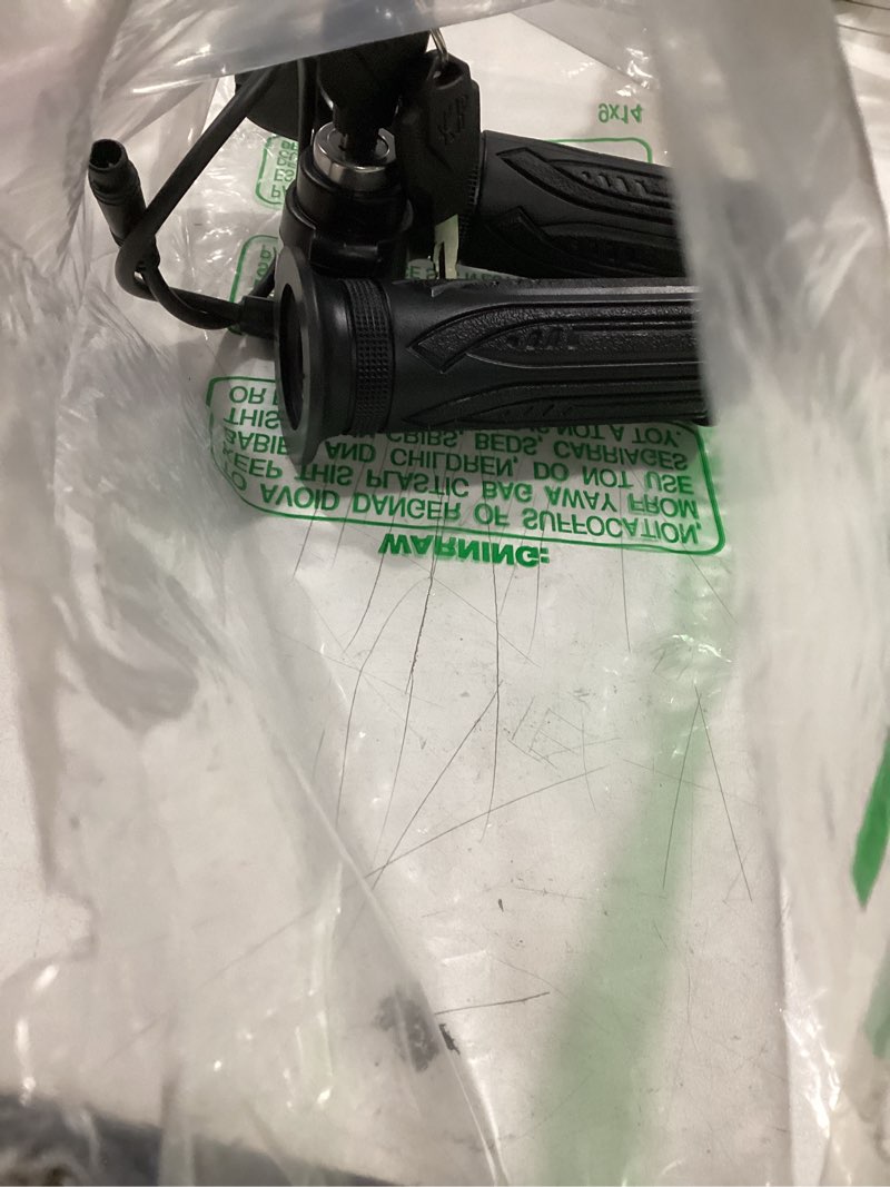 Condition photo showing Good Condition for 48V E-Bike Throttle Handle Grips with Battery Voltage Display 6PIN Waterproof Connector for Electric Scooter 7/8 Inch Handlebar