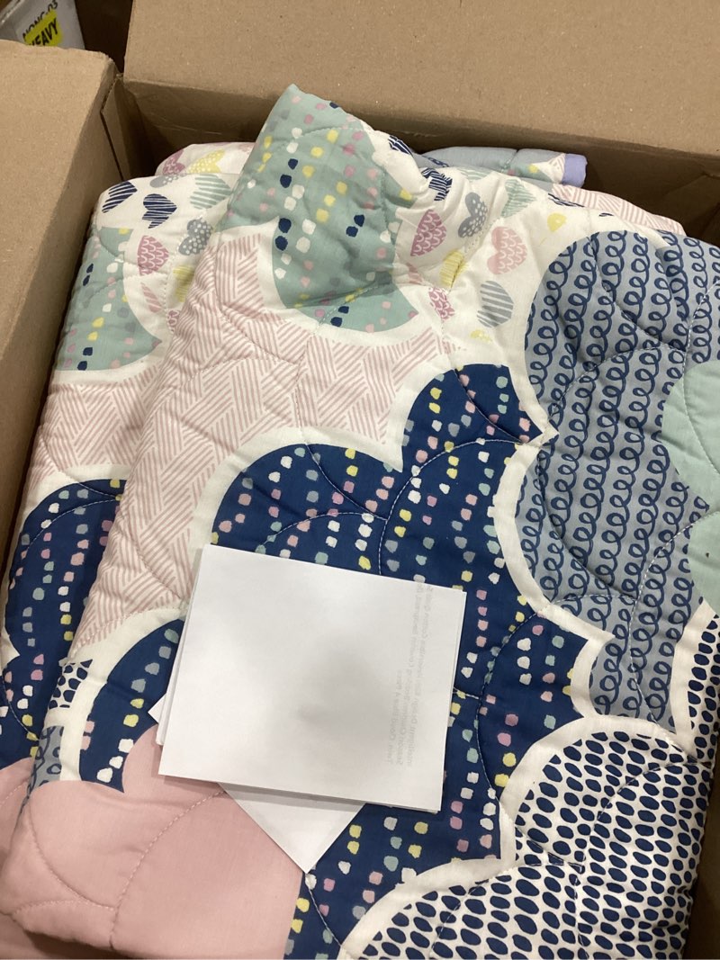 Condition photo showing Good Condition for reversible cotton quilt set - vibrant fun, playful print, all season children bedding coverlet bedspread, decorative pillow, bedroom décor, twin/twin xl, cloud blue 4 piece