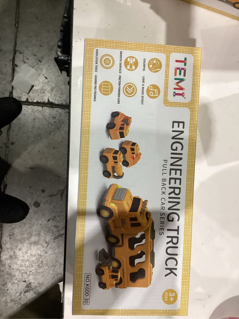 Condition photo showing New/Like New for TEMI Construction Truck Boy Toys for 3-5 Year Old Toddlers - Toys for 3 4 5 6 7 Years Old Engineering Transport Vehicle Carrier Truck, Kids Excavator Crane Gifts Toys for Boys and Girls Aged 4-6 5 in 1 Construction Truck