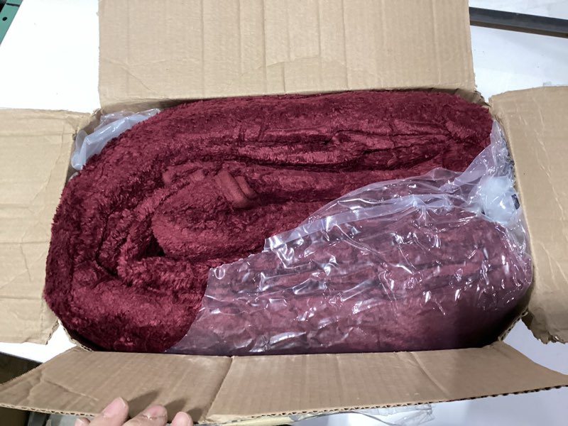 Condition photo showing Good Condition for DweIke Modern Area Rugs for Living Room Bedroom, 6x9 Burgundy Red Thickened Memory-Foam Throw Carpet, Super Soft Kids Boys Girls Rug, Non-Slip and Washable Carpets for Dorm Nursery Classroom Decor 6' x 9' (Rectangular) Burgundy Red