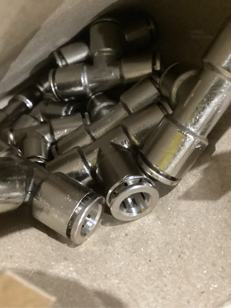 Condition photo showing As Is for uxcell 8mm OD Tee Push to Connect Tube Fittings Nickle-Plated Brass Quick Connect 3 Way Union Tee Air Line Fittings, Silver 10Pcs 8mmx8mmx8mm
