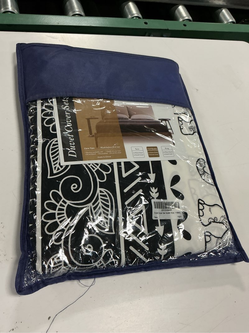 Condition photo showing New/Like New for ymy lightweight microfiber duvet cover set, bohemian exotic elephant bedding set (elephant, queen)