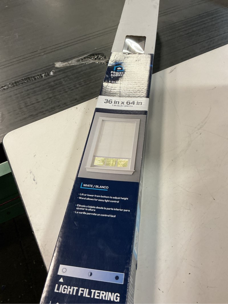 Condition photo showing Good Condition for project source light filtering 1-in slat width 36-in x 64-in cordless white vinyl light filtering mini-blinds
