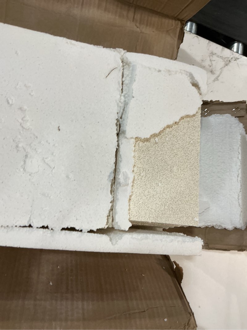 Condition photo showing Good Condition for 18 Pieces Insulating Fire Brick for Ovens, Kilns, Blacksmith, Fireplaces, Forges 9\\\\\\\" x 4.5\\\\\\\" x 0.79\\\\\\\" 2