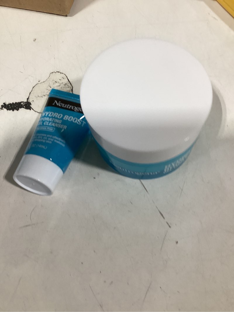 Condition photo showing Good Condition for Neutrogena Hydro Boost Gel Cream with Hyaluronic Acid, Lightweight Facial Moisturizer for Normal to Dry Skin, Hydrating & Non-Comedogenic Face Cream for Dewy, Plump Skin, Fragrance Free, 1.7 fl. oz