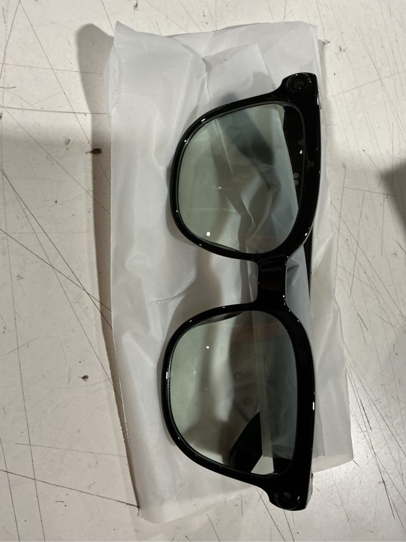 Condition photo showing Good Condition for 2026 smart audio glasses with electrochromic lenses, adjustable tint sunglasses for driving,travel,daily use,open ear bluetooth 5.4, ai translation, premium tech gadget gift for men women
