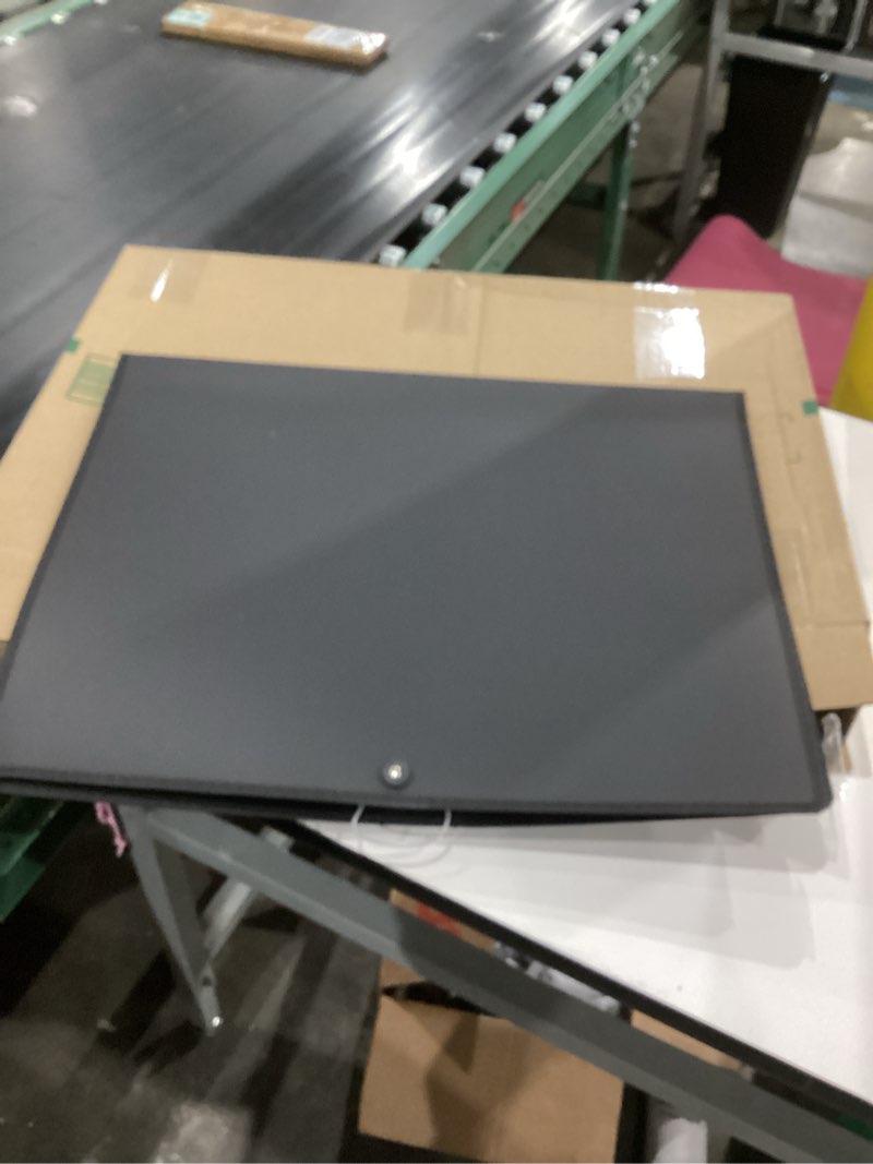 Condition photo showing Good Condition for Black xlarge portfolio with clear dividers