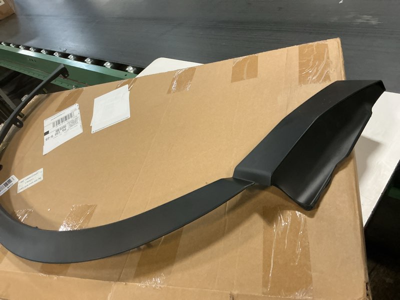 Condition photo showing Good Condition for front wheel eyebrow arch trim mudguard, 74115tlaa02 74165tlaa02 front driver & passenger sides wheel arch fender cover trim moulding compatible with honda for cr-v 2017 2018 2019-2022 (  of 1 pcs )