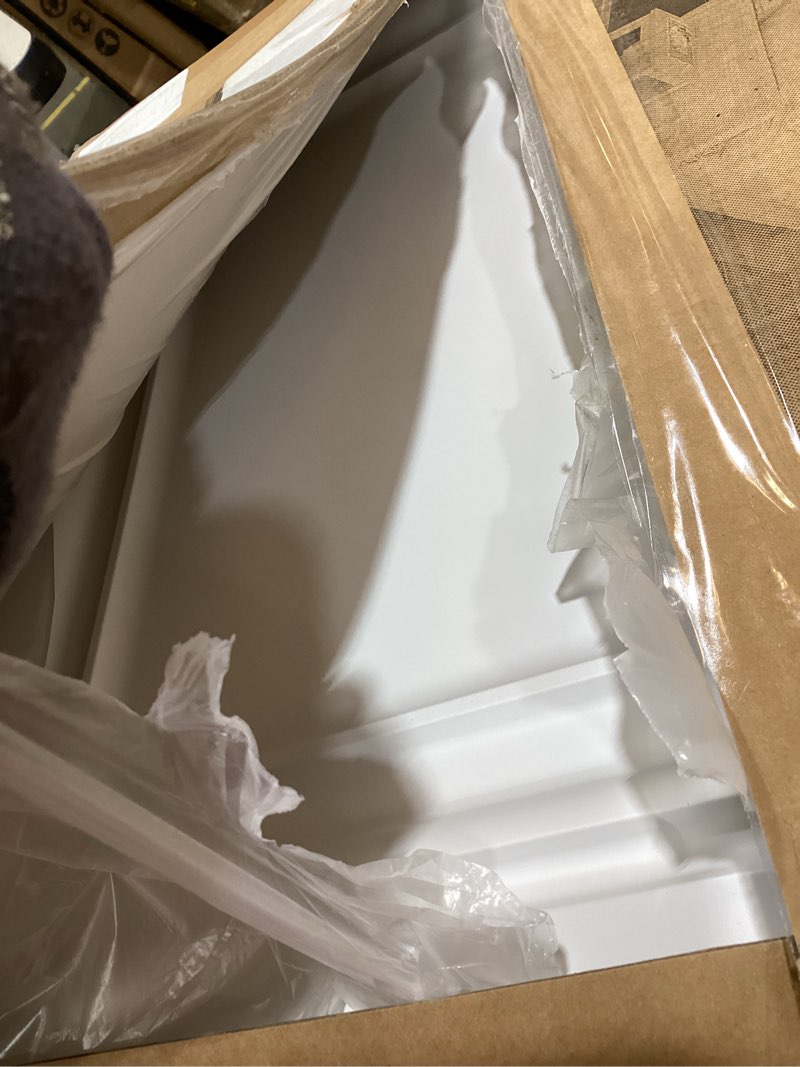 Condition photo showing Good Condition for art3d pvc ceiling tiles, 2'x2' plastic sheet in white (24-pack) 24"x24" white 1 24